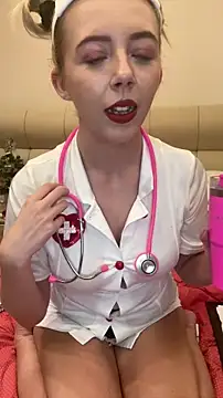 Snapshot of SweetShyMona chatting on November 2025 06:21:01 PM SweetShyMona online show from November 2025 06:21:01 PM