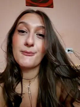 Snapshot of MartaMille chatting on October 2025 09:55:01 AM MartaMille online show from October 2025 09:55:01 AM