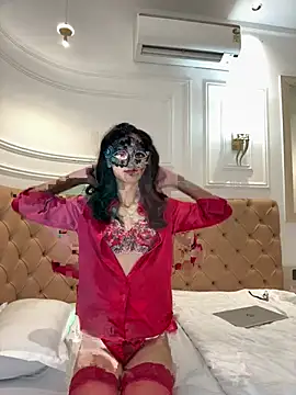 Hottie hania online show from February 2026 05:35:02 PM