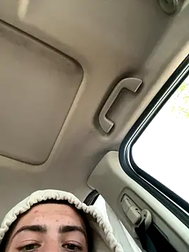 slimshady6942 online show from October 2025 07:47:01 PM