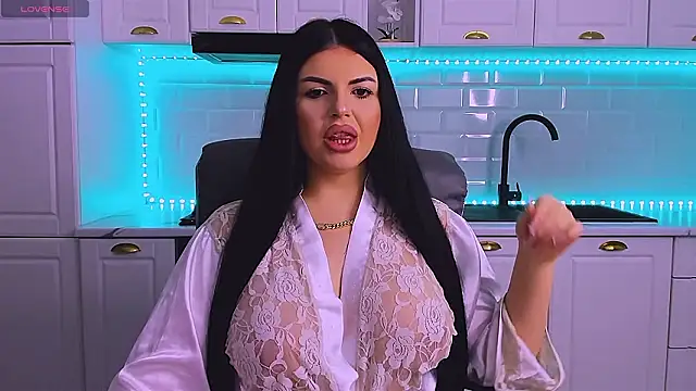 RheaLynn online show from February 2026 10:08:01 PM