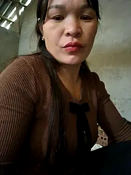 chipu06 online show from December 2025 05:27:02 AM