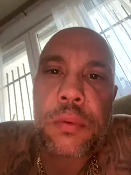 gitanoMad online show from December 2025 10:32:02 AM