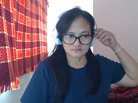 Kinkybela2025 online show from May 2026 11:34:04 PM