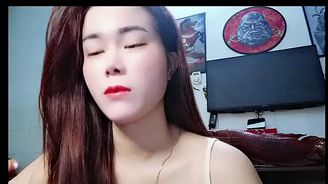 Family-Lovee online show from February 2026 07:26:02 PM