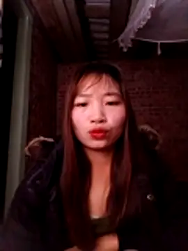 sowbibi online show from December 2025 09:31:02 PM