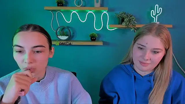 kira light   online show from October 2025 09:20:01 AM