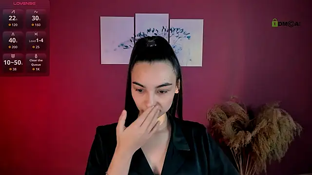 kira light   online show from December 2025 08:05:01 PM