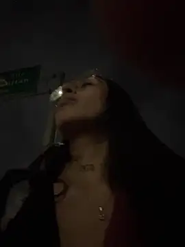 Violeet-Smith online show from November 2025 11:28:01 PM