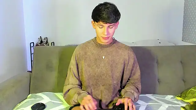 Snapshot of Will_starr chatting on November 2025 01:49:02 AM Will starr online show from November 2025 01:49:02 AM