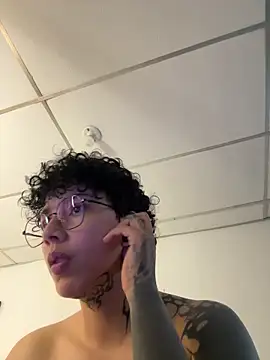 Abby Evanns1 online show from March 2026 02:23:02 PM