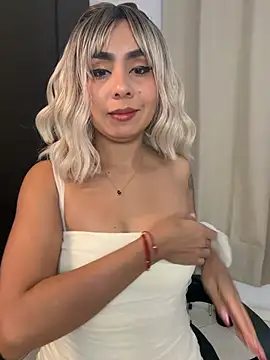 Snapshot of Emilyvalk_ chatting on June 2026 08:55:02 PM Emilyvalk online show from June 2026 08:55:02 PM