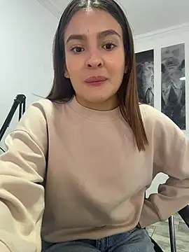 Talia Bonet online show from April 2026 03:53:01 PM