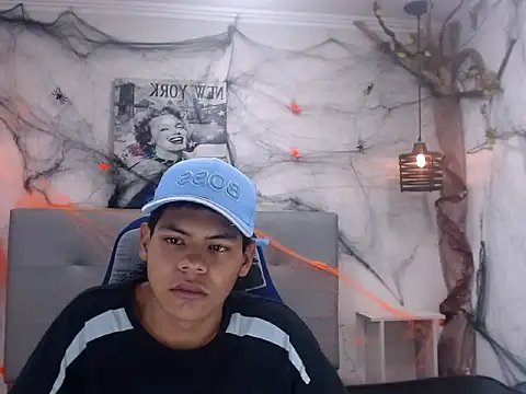 Yordi Alpha online show from October 2025 12:20:01 PM