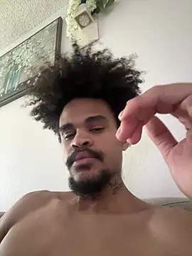 Mrmakeherwet Tez online show from February 2026 04:06:01 PM