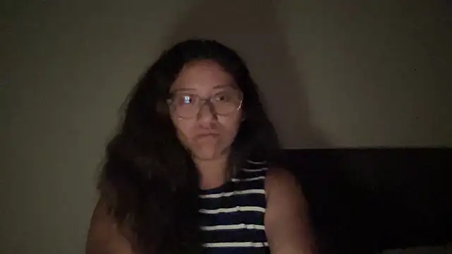 Kmiii21 online show from November 2025 04:55:01 AM