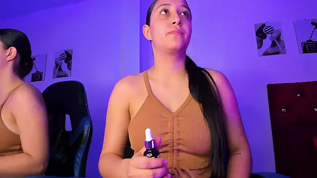 kittymonroe1 online show from April 2026 04:15:02 PM