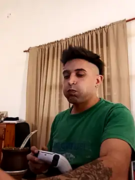 Snapshot of EliNico20x chatting on October 2025 02:06:02 PM EliNico20x online show from October 2025 02:06:02 PM