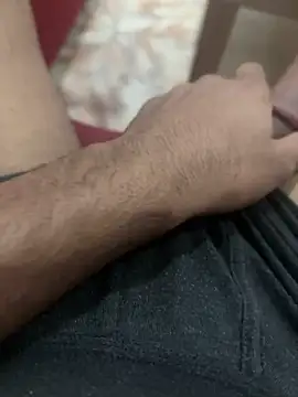 Rico1 1 online show from October 2025 07:32:01 AM