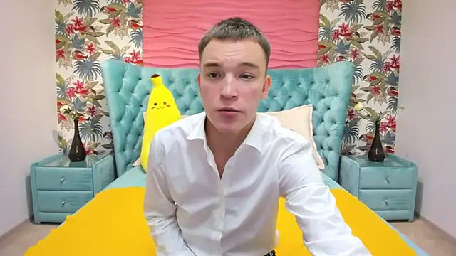 Derek Banville online show from October 2025 01:01:02 PM