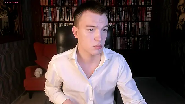 Derek Banville online show from November 2025 08:07:01 PM