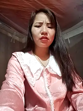 Snapshot of -Lanaa- chatting on December 2025 05:08:02 PM -Lanaa- online show from December 2025 05:08:02 PM