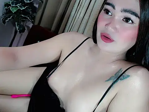 Snapshot of Felicity_lux chatting on June 2026 04:01:01 AM Felicity lux online show from June 2026 04:01:01 AM