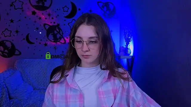 alisabliss online show from April 2026 07:17:02 PM