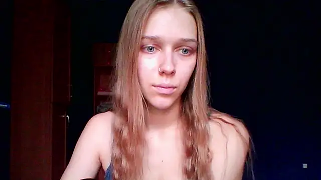 Snapshot of mari_martin chatting on November 2025 12:59:02 PM mari martin online show from November 2025 12:59:02 PM