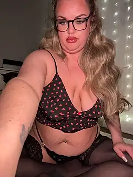 Scottish Milf Bella xo online show from March 2026 12:50:01 AM