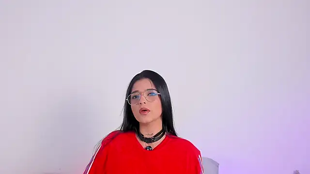 Sophie Duarte online show from March 2026 11:51:02 PM