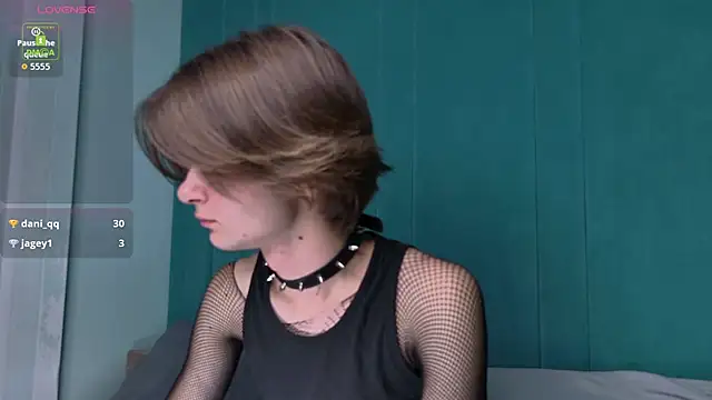 Snapshot of DavidLeatherhofff chatting on October 2025 11:20:01 PM DavidLeatherhofff online show from October 2025 11:20:01 PM