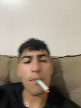 Gduende7 online show from November 2025 02:45:01 AM