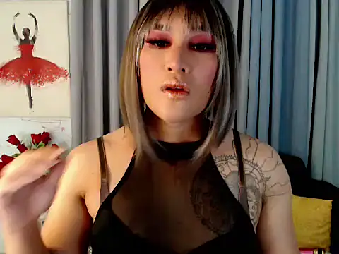 KeraMitenaa online show from October 2025 09:24:02 AM