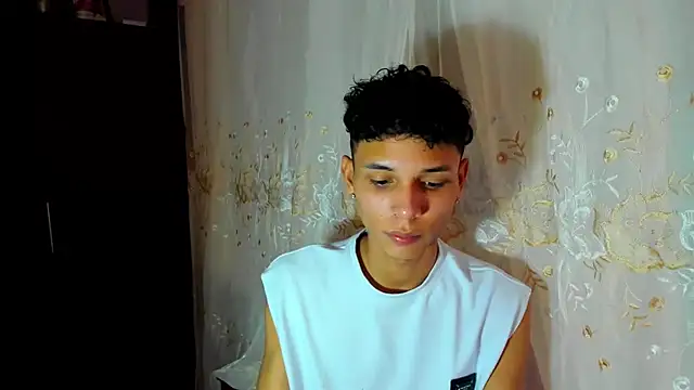 boyswantingplay online show from January 2026 07:05:02 PM