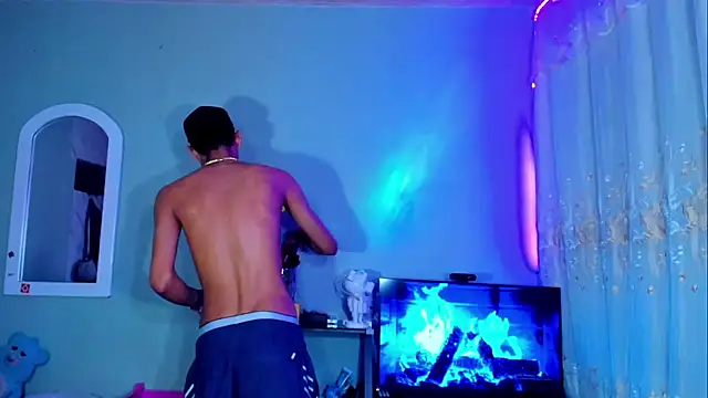 boyswantingplay online show from February 2026 03:54:01 PM