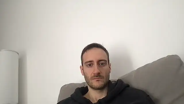 LukaShyGuy online show from February 2026 09:08:01 AM