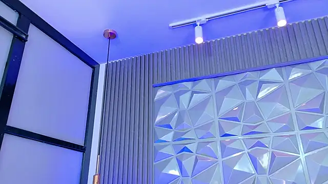 AdelineJhones online show from April 2026 10:34:02 PM