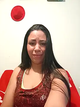 LeilaTaylor online show from December 2025 02:34:01 PM