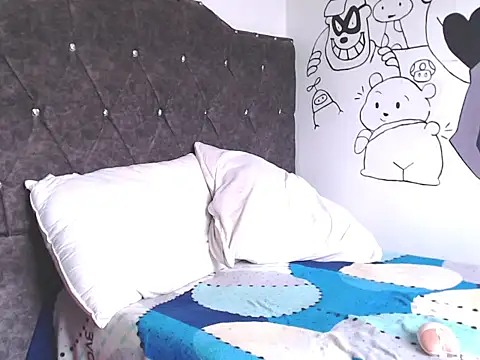 Snapshot of LiamANDJordan chatting on May 2026 04:24:01 PM LiamANDJordan online show from May 2026 04:24:01 PM