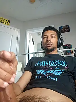 Snapshot of BigPrettyDick777 chatting on February 2026 09:24:01 PM BigPrettyDick777 online show from February 2026 09:24:01 PM