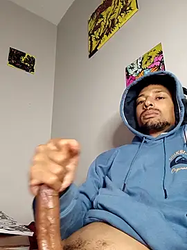 Snapshot of BigPrettyDick777 chatting on March 2026 07:15:01 AM BigPrettyDick777 online show from March 2026 07:15:01 AM