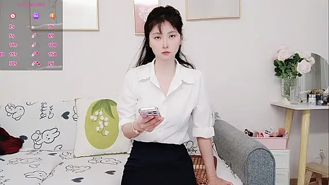 yuyan3929 online show from June 2026 01:18:01 AM