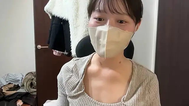 karenchaaan online show from March 2026 07:47:02 AM