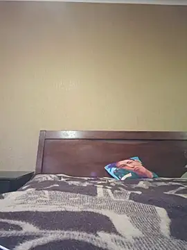 SelinaLovqx online show from April 2026 06:50:02 AM