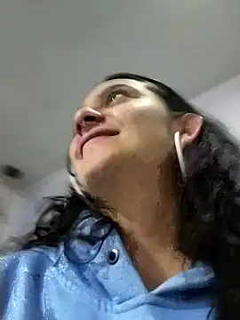 Emmy Palacios online show from January 2026 11:34:01 AM