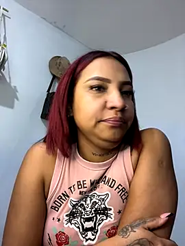 Snapshot of Brunette_Messy_Dirty chatting on October 2025 03:58:02 AM Brunette Messy Dirty online show from October 2025 03:58:02 AM