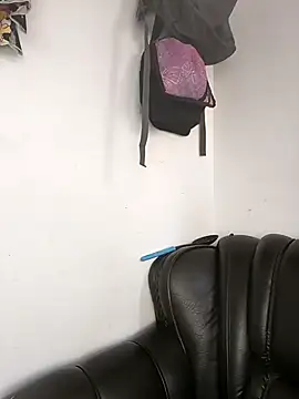 Lunatemptress4 online show from April 2026 02:06:01 PM