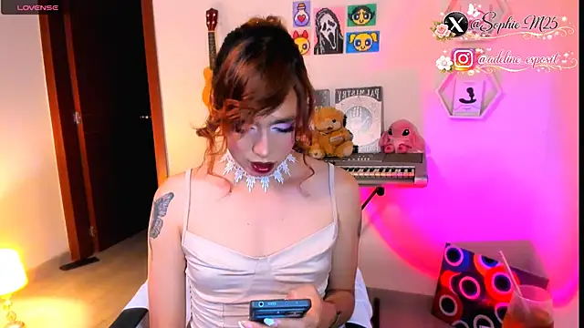 AdelineEsposito online show from March 2026 11:32:01 PM