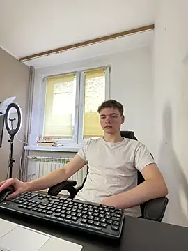 Snapshot of danielxfun chatting on December 2025 09:50:02 AM danielxfun online show from December 2025 09:50:02 AM